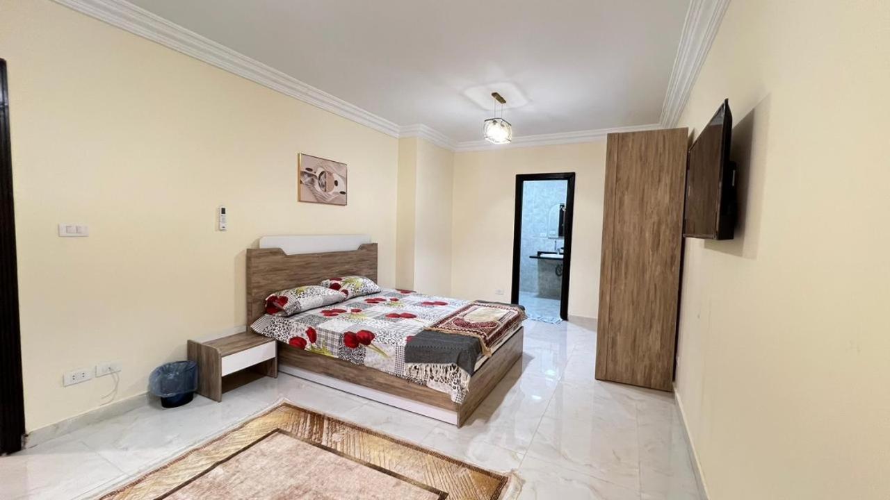 Apartment Vacation Group Families Only